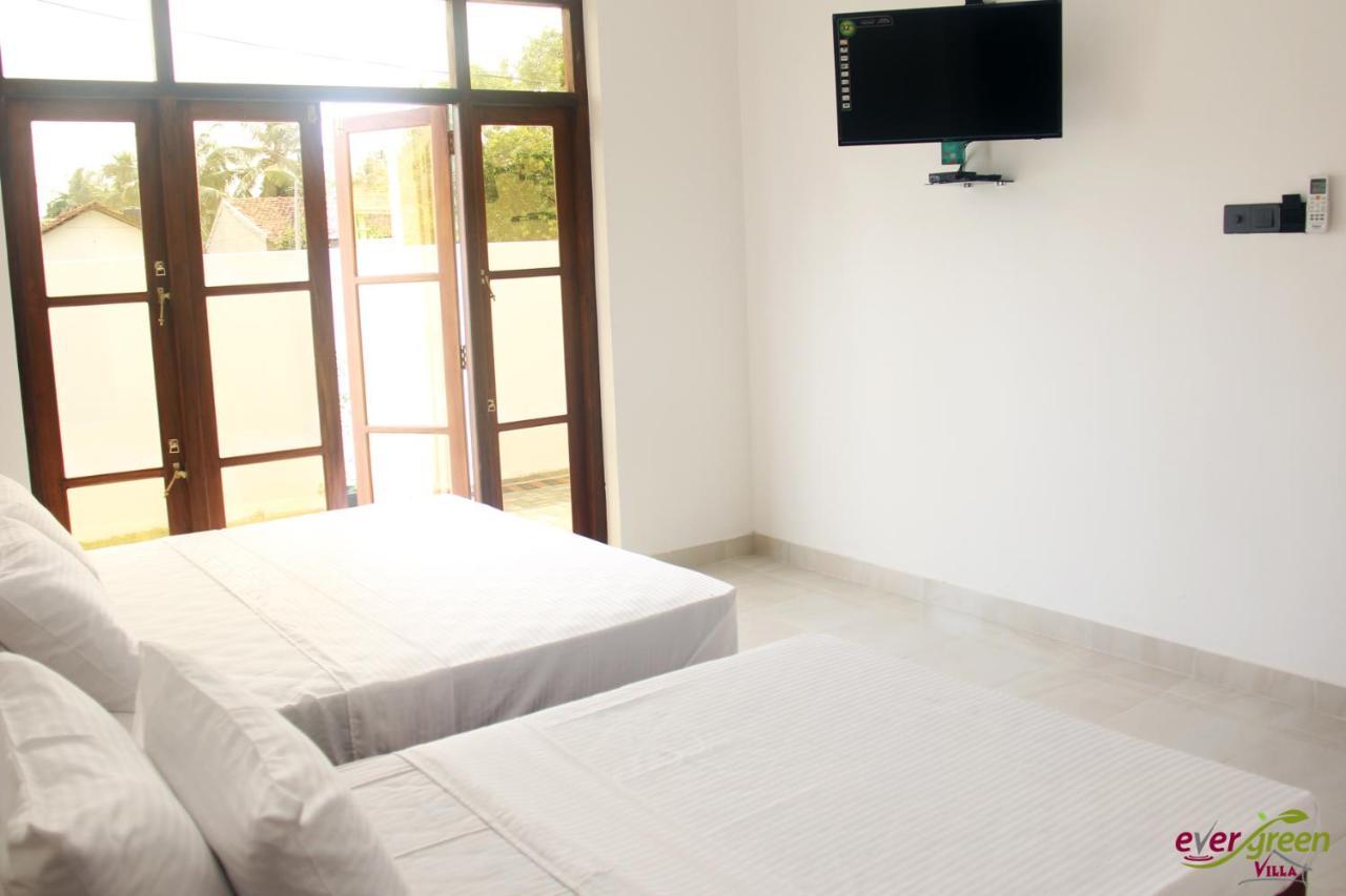 Ever Green Villa Negombo Exterior foto