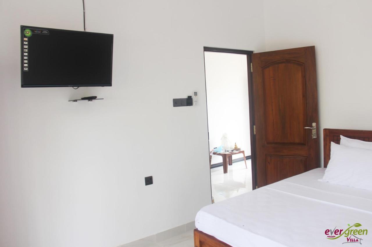 Ever Green Villa Negombo Exterior foto